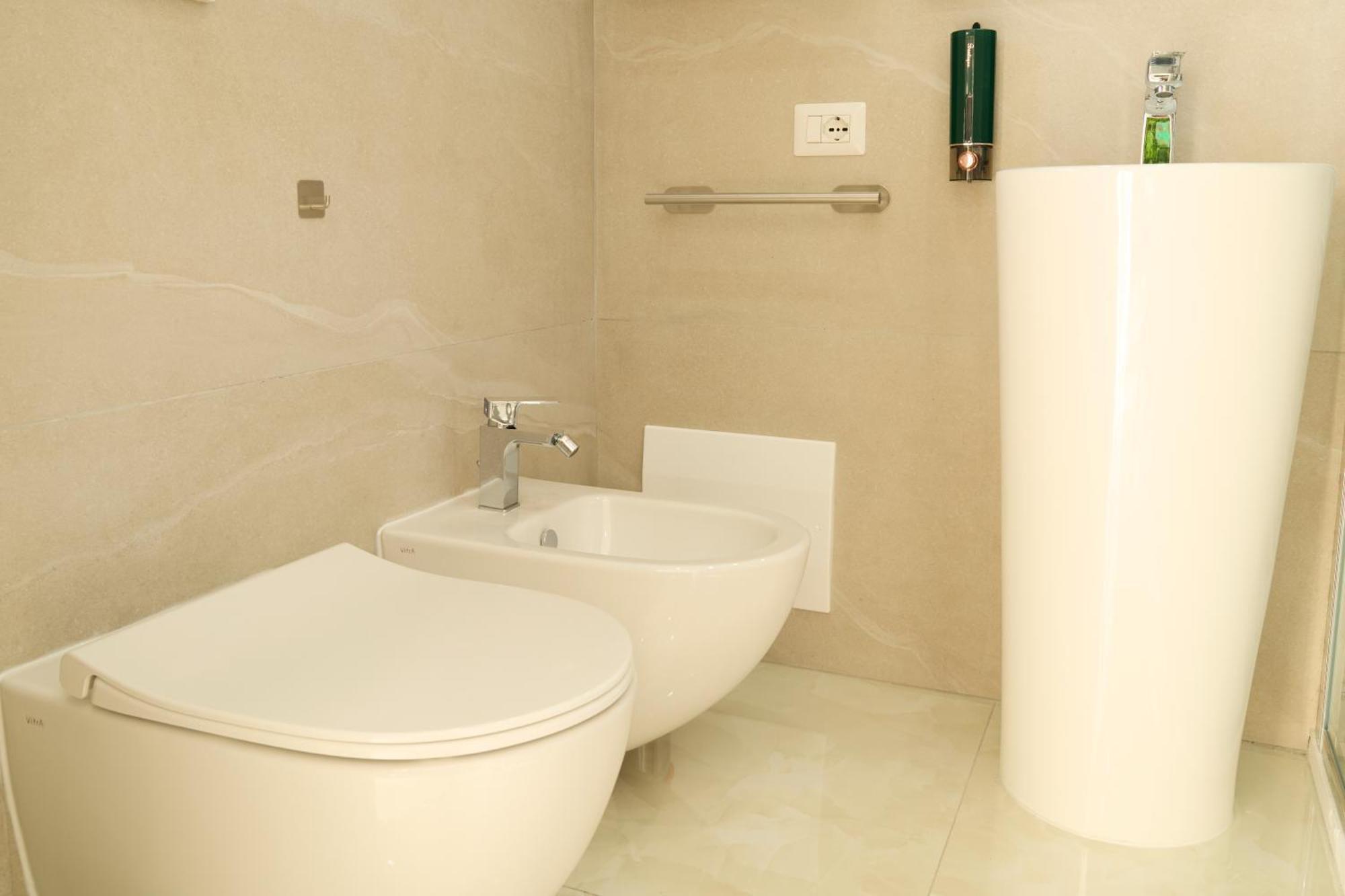 Napoli Central Lumina Suites 外观 照片